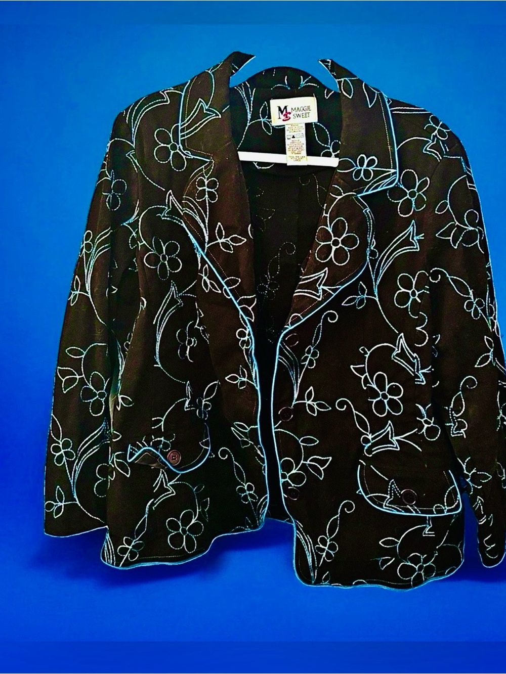 Vintage Maggie Sweet Large Embroidered Black & Blue Button Blazer